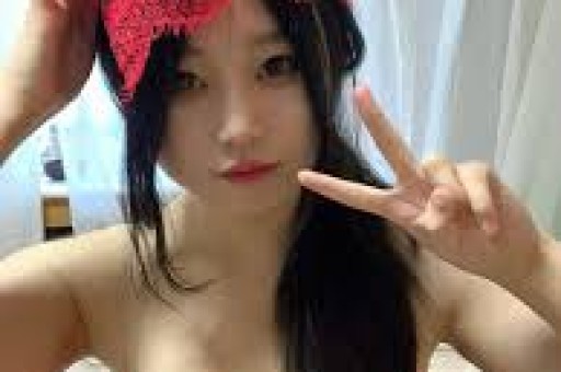 热搜压不住！顶流男星下场开撕女明星道歉后黄晓明也被波及