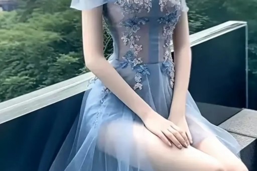 爆4条大瓜！湖南台女主持被曝背高仿、贾玲体重回弹、陈好疑怀四胎沈腾再遭百花冷遇